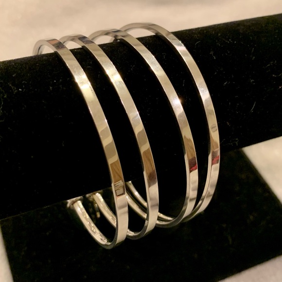 Bracelets Bangles Silver-tone with Initial “K” Charms 4 - Picture 2 of 3